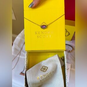 Iridescent jewel with gold Kendra Scott Elisa